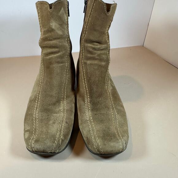 La Canadienne Braydon Tan Suede Boots Booties Wedge Flat Slouch 9 9M - Picture 2 of 10